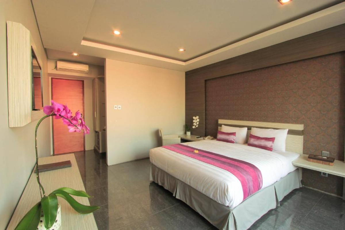 Transera Kamini Legian