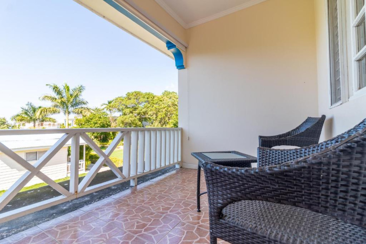 Travellers Beach Resort
