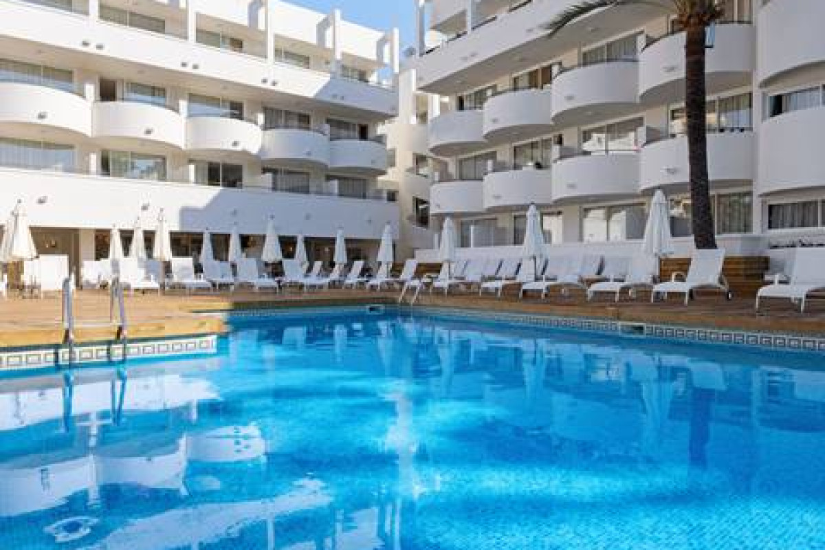 TRH Palmanova Beach Apartments