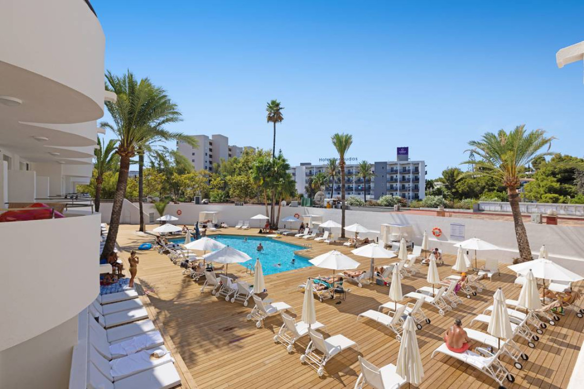 TRH Palmanova Beach Apartments