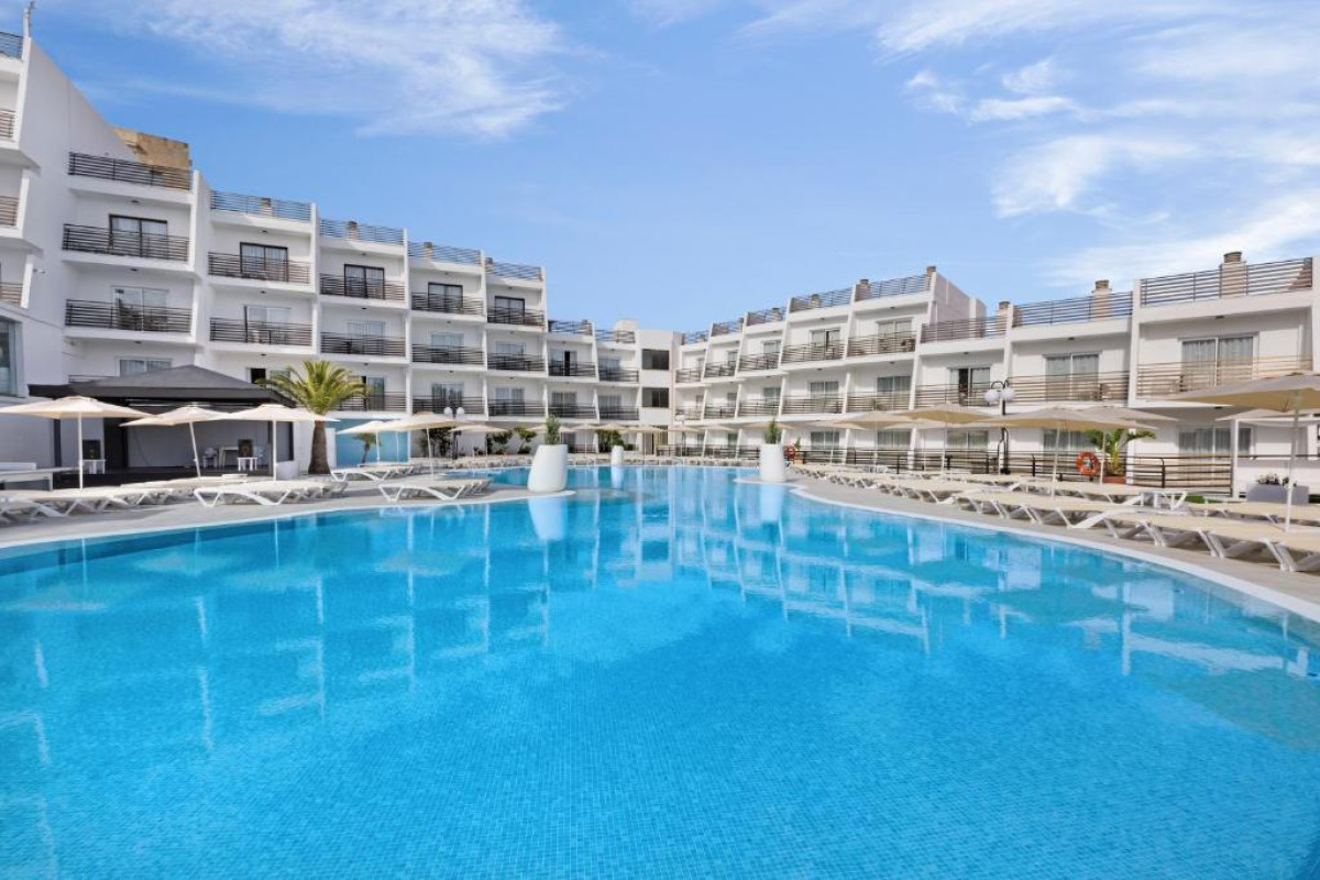TRH Palmanova Suites