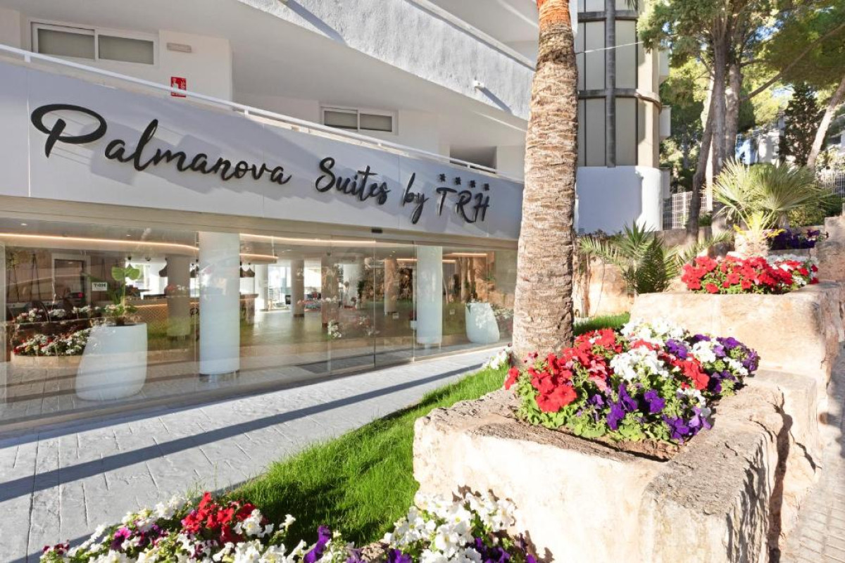 TRH Palmanova Suites