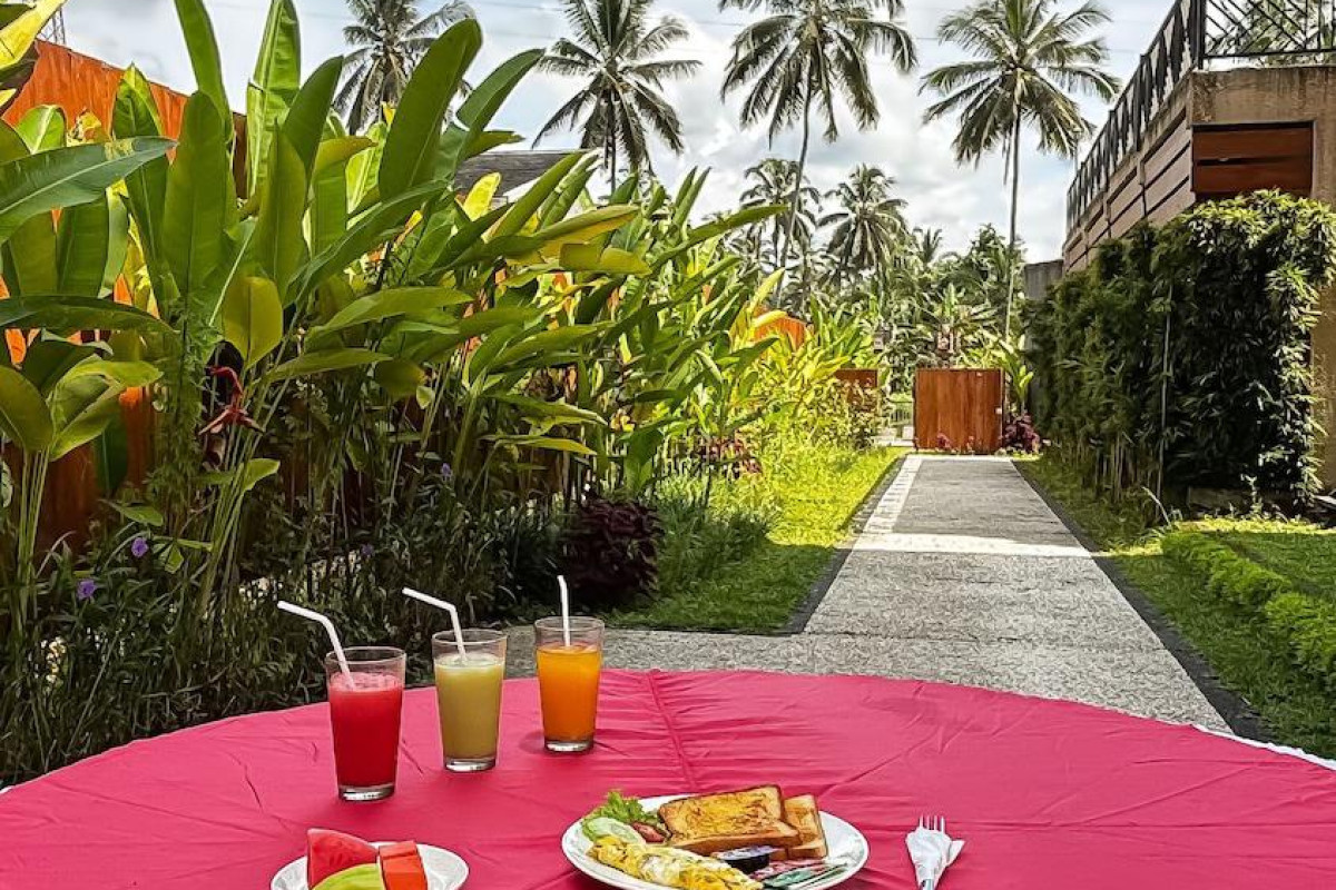 Triyana Resort Carangsari