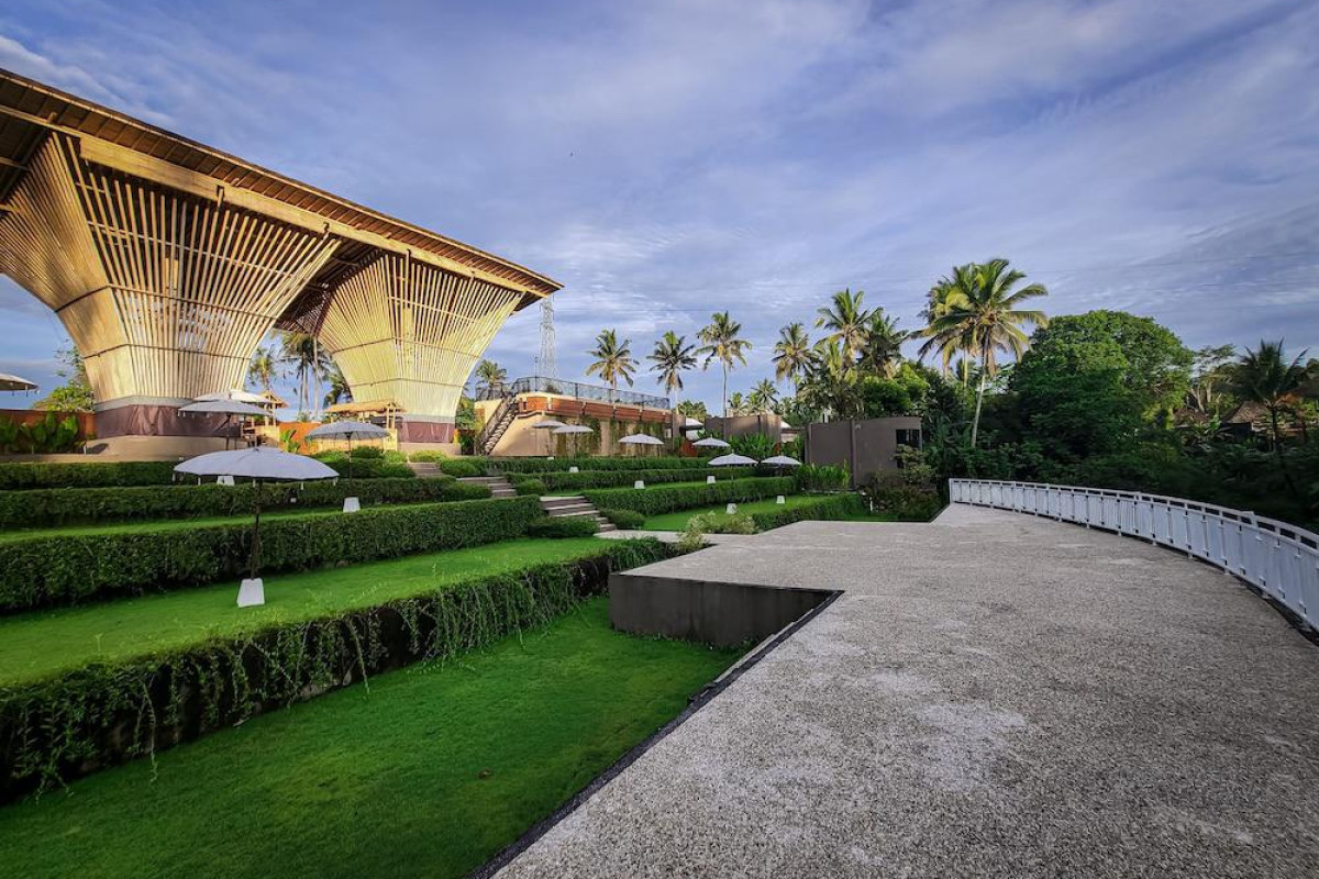 Triyana Resort Carangsari
