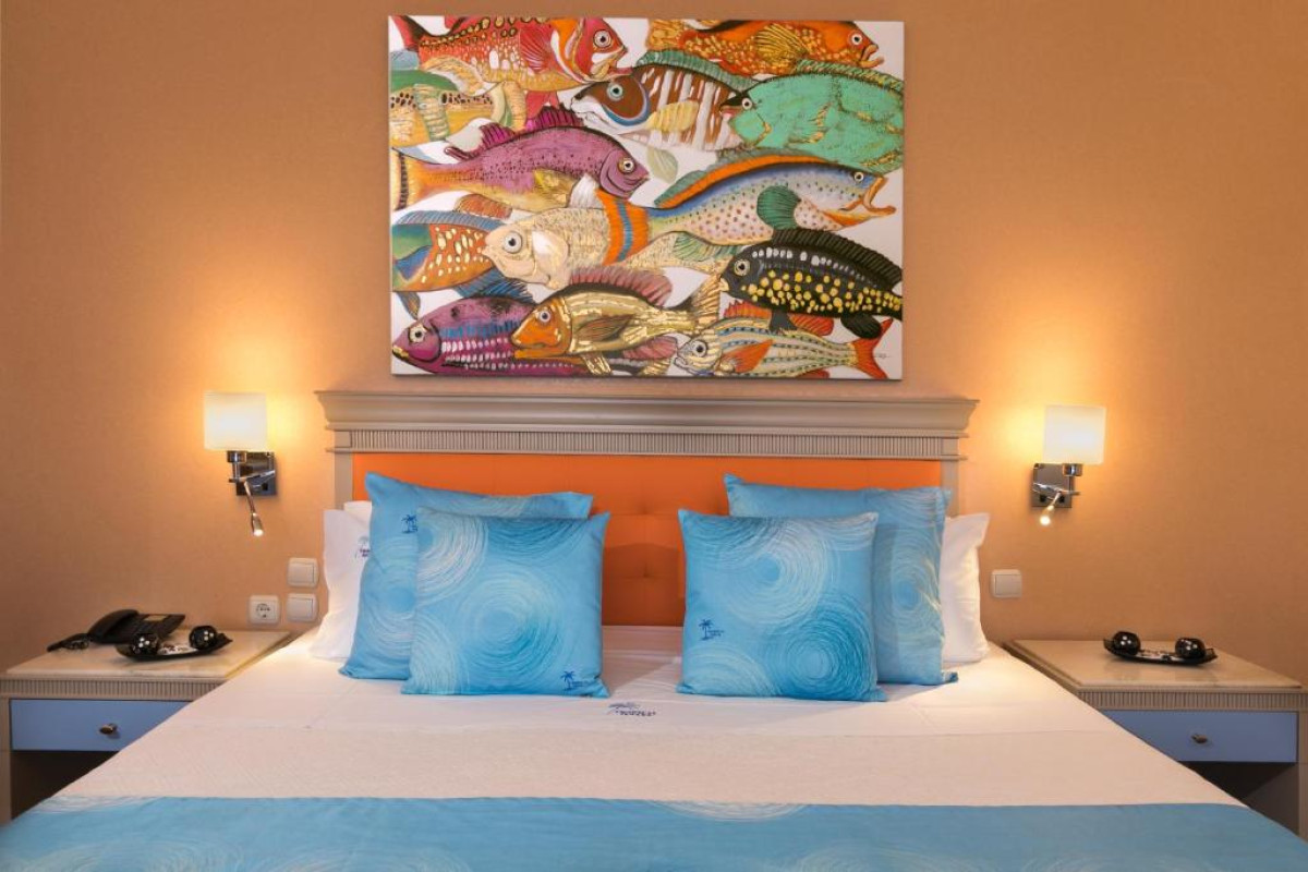 Tropical Hotel