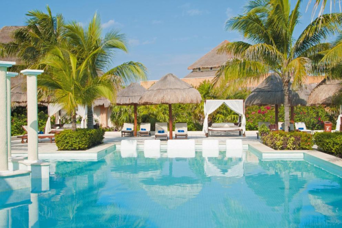 TRS Yucatan Hotel