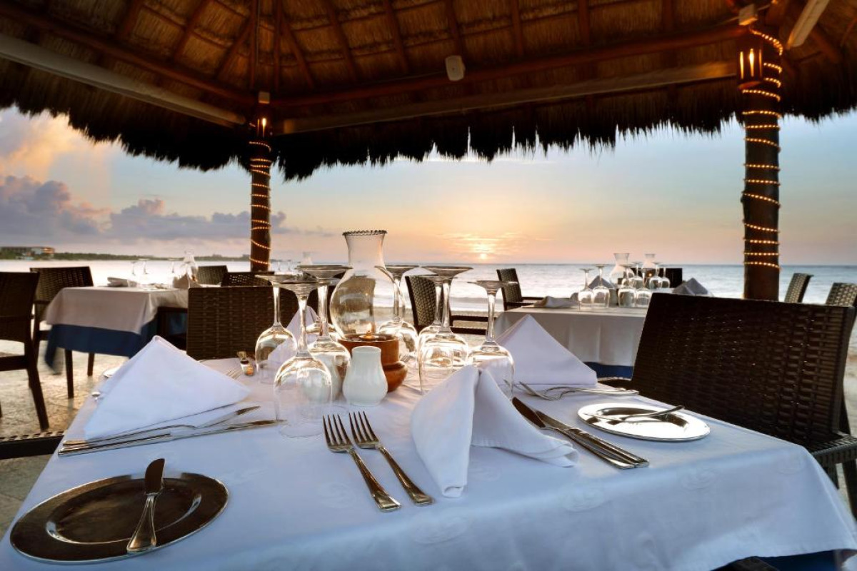 TRS Yucatan Hotel
