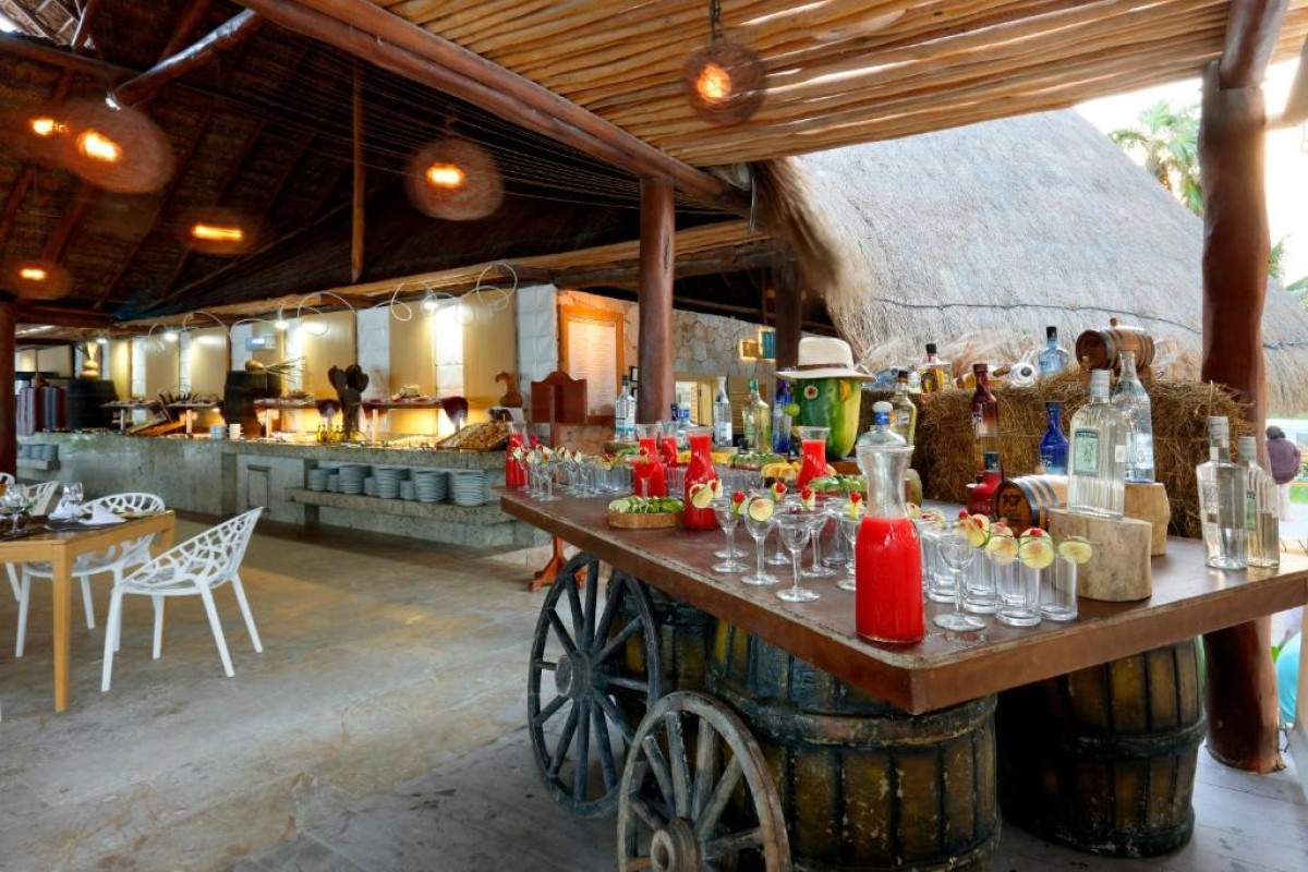 TRS Yucatan Hotel