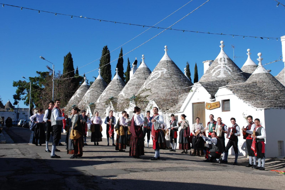 TRULLI E PUGLIA