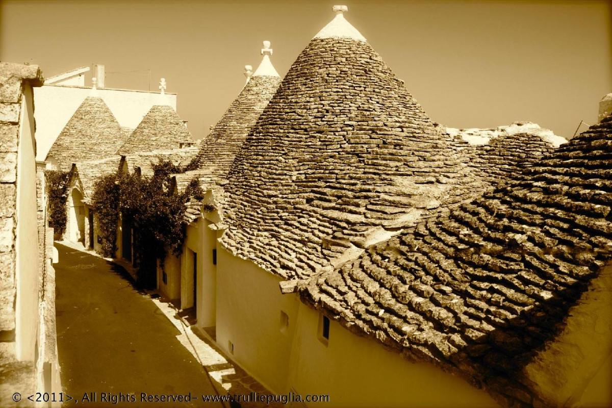 TRULLI E PUGLIA