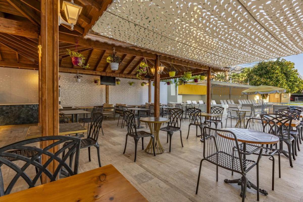 TU CASA GELIDONYA HOTEL