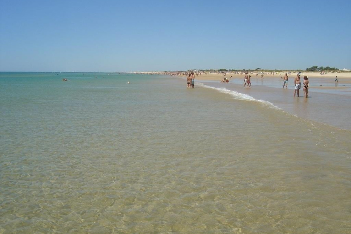 Two Bedroom Apartment in Manta Rota
