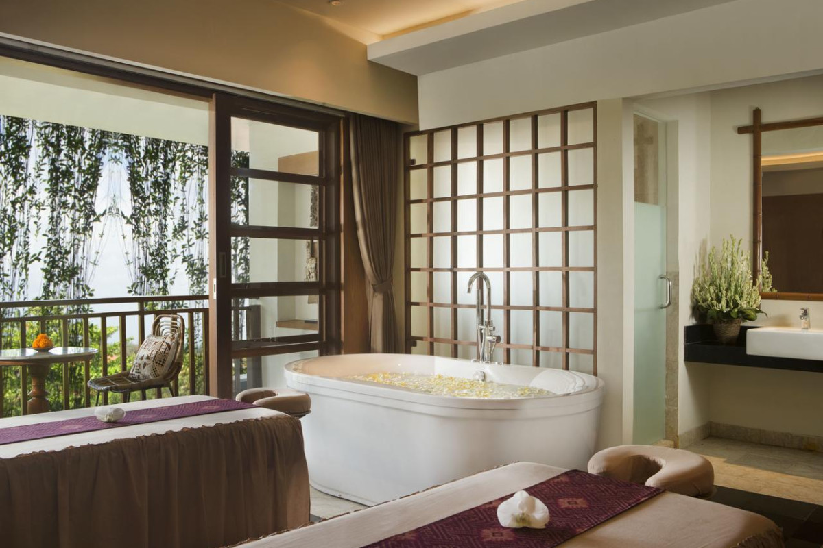 Ubud Village Hotel