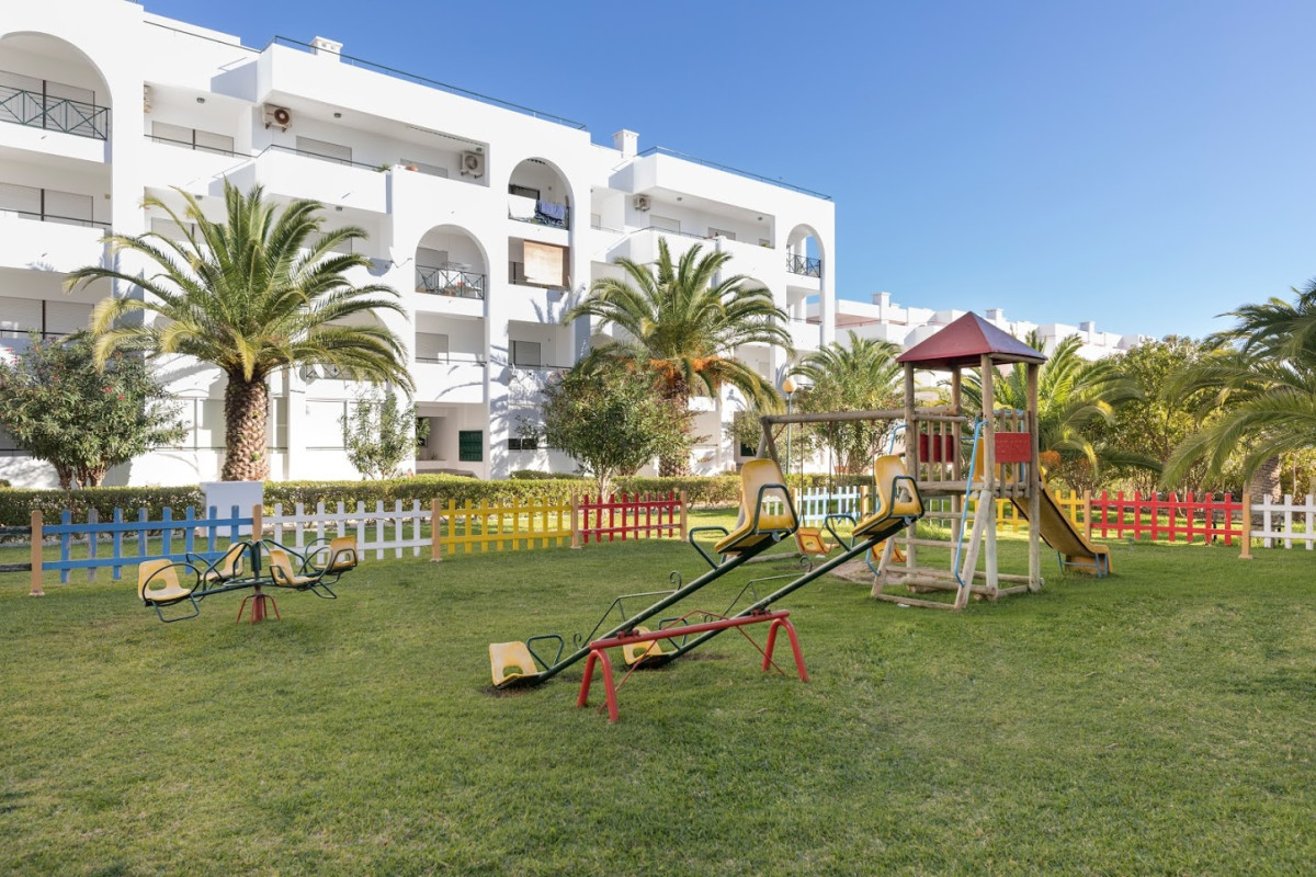 Ukino Terrace Algarve Concept