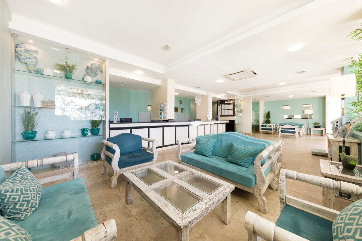Ukino Terrace Algarve Concept