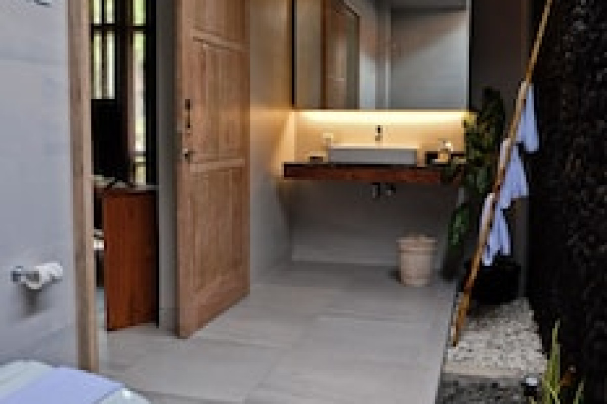 Umadewi Surf & Suites