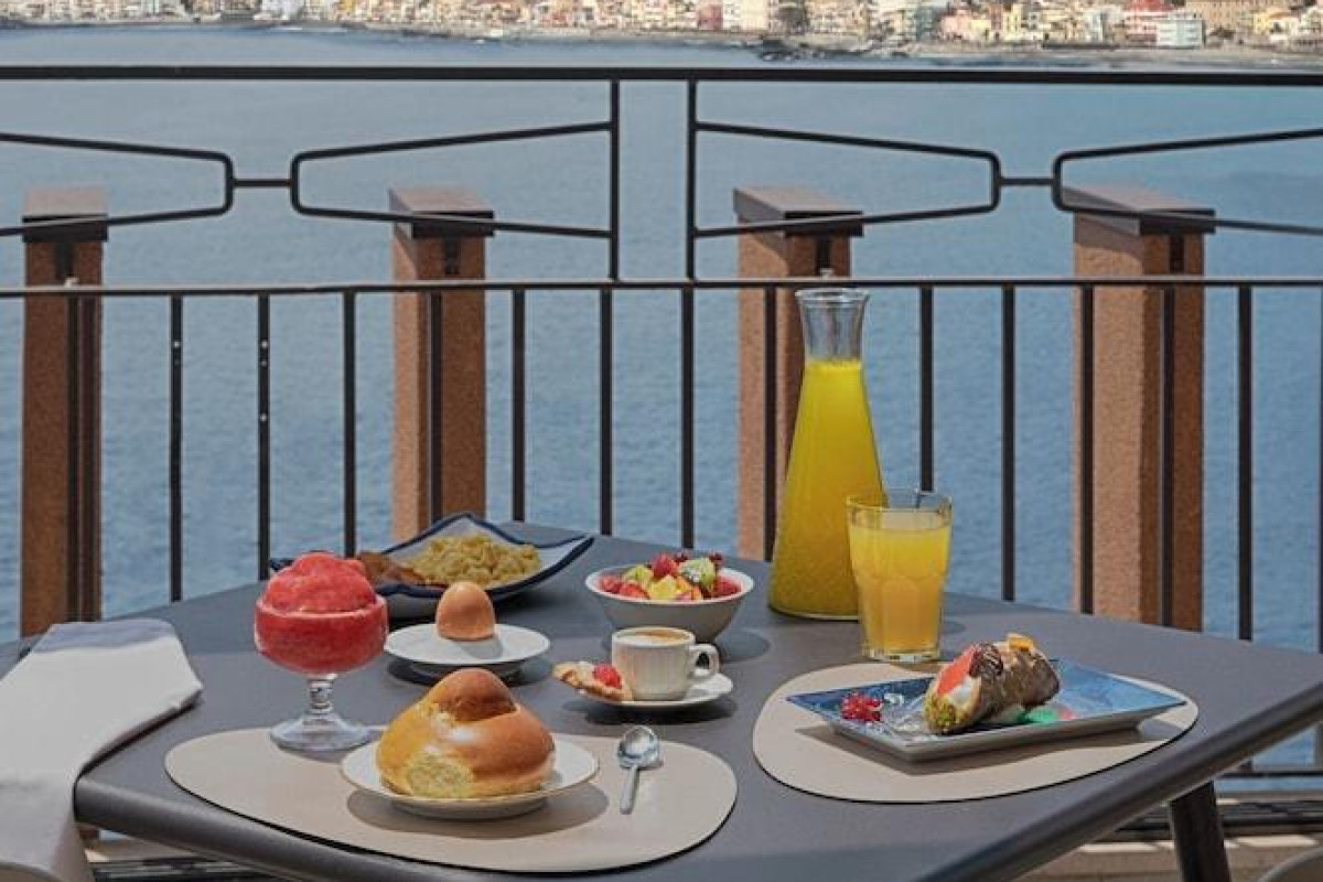 Unahotels Capotaormina