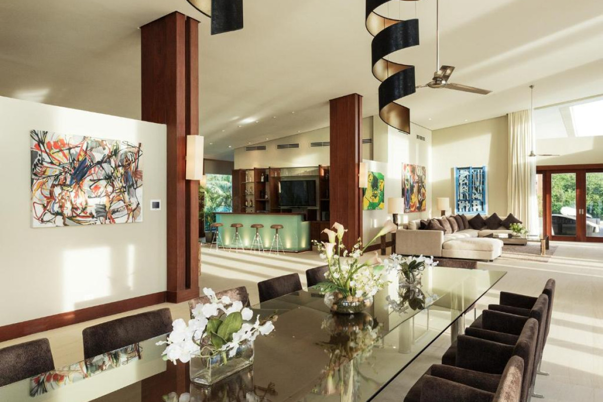 Under the Stars Luxury Apartment