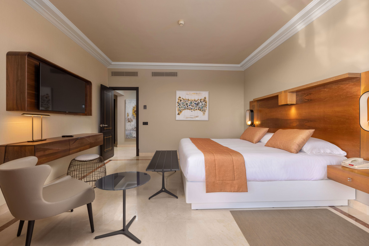 Unique Club at Lopesan Costa Meloneras Resort & Spa