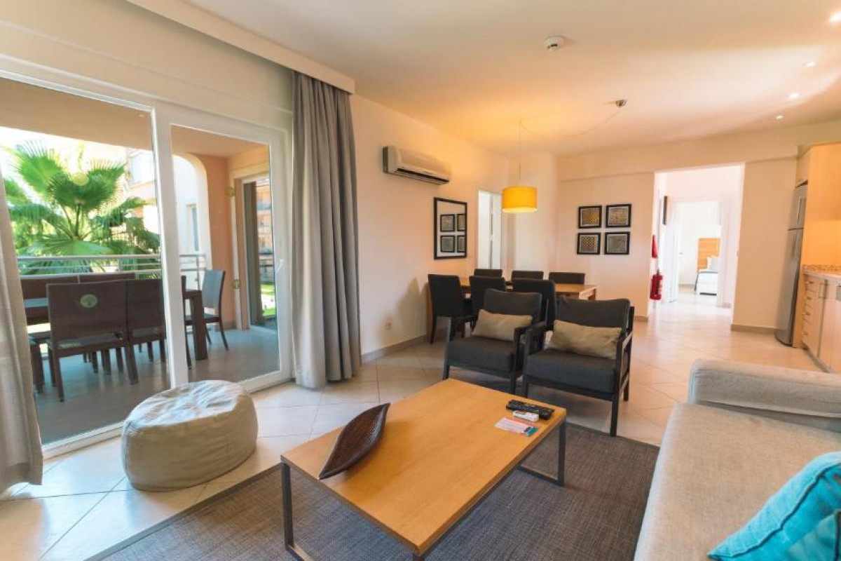 UNIQUE RESIDENCE HOTEL GOLF  SPA