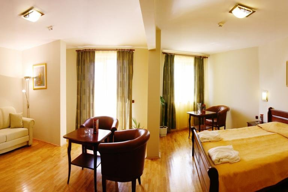 MERIDIAN HOTEL BOLYARSKI