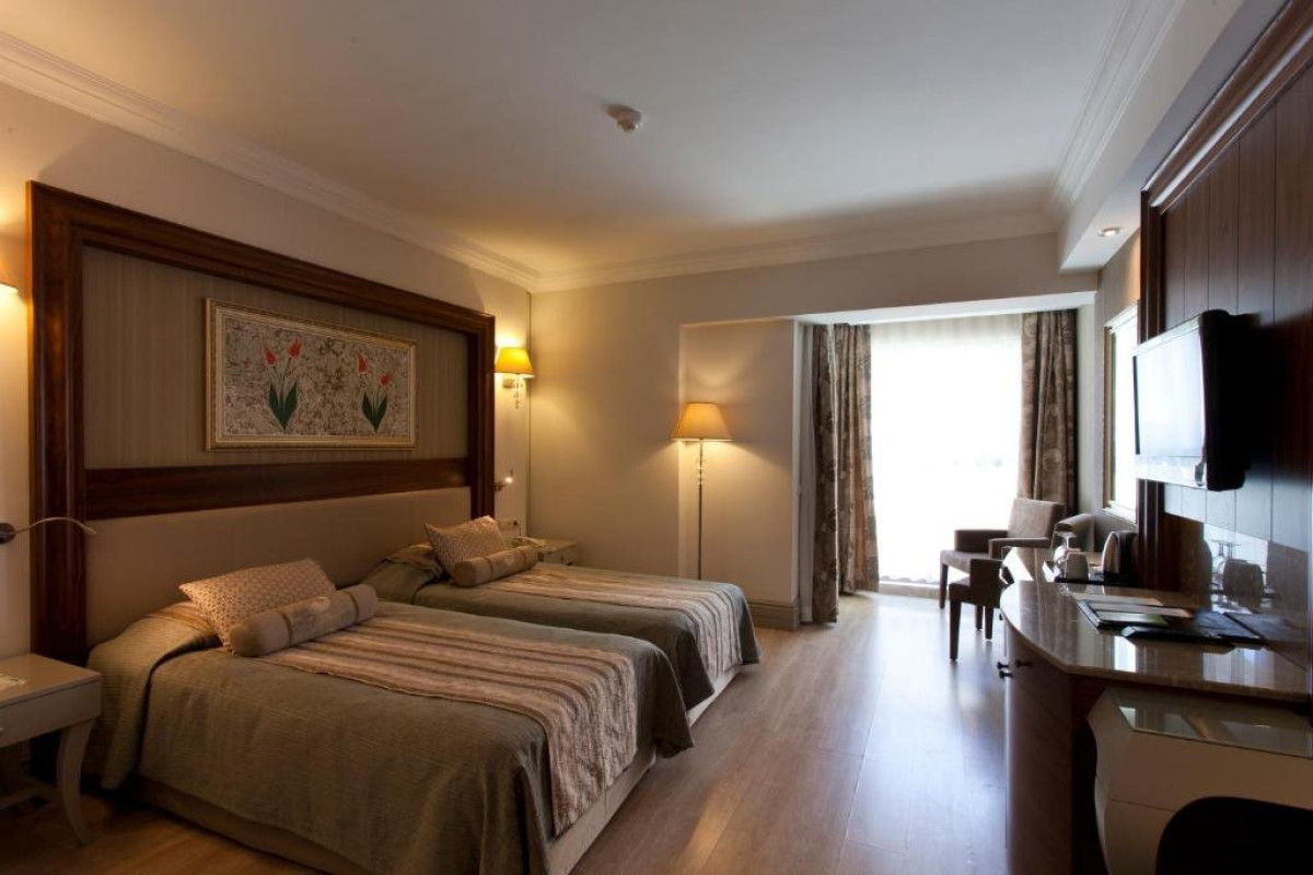 SIDE STAR RESORT
