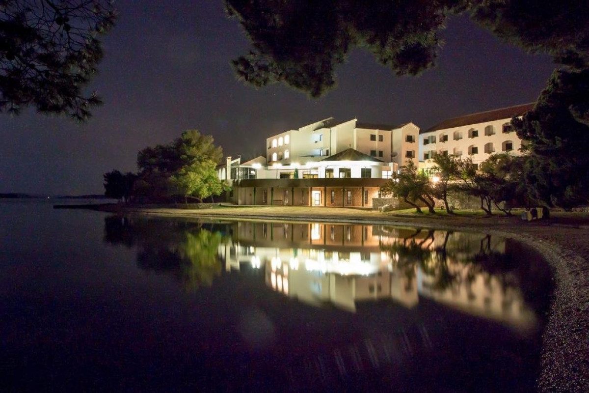 MIRAN HOTEL (Pirovac)