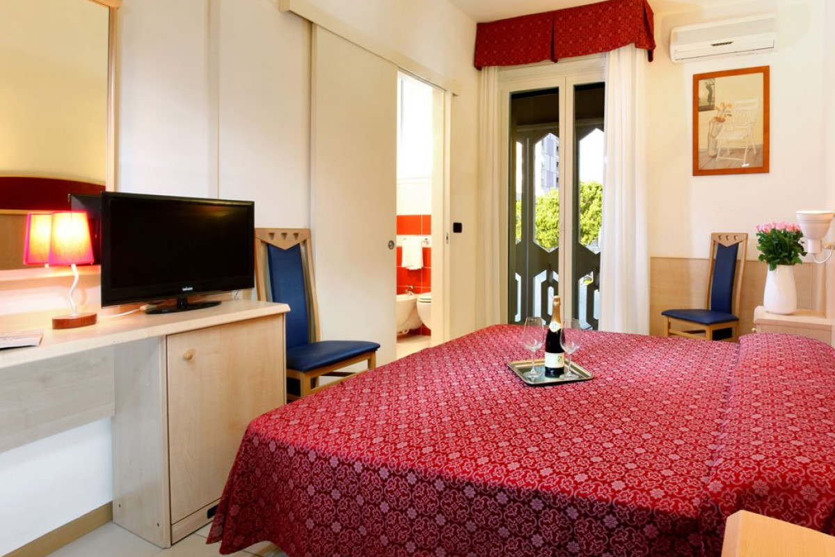 Hotel Regina (Sabbiadoro)