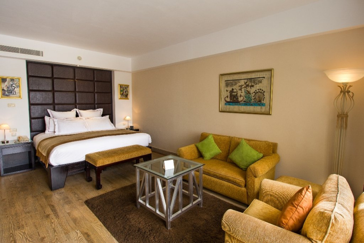 Royal Monte Carlo (adults only +16)
