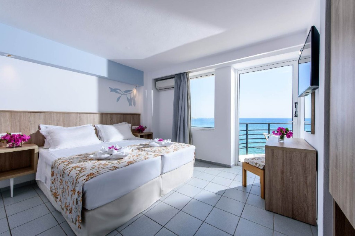 Alia Beach Hotel (Hersonisos)