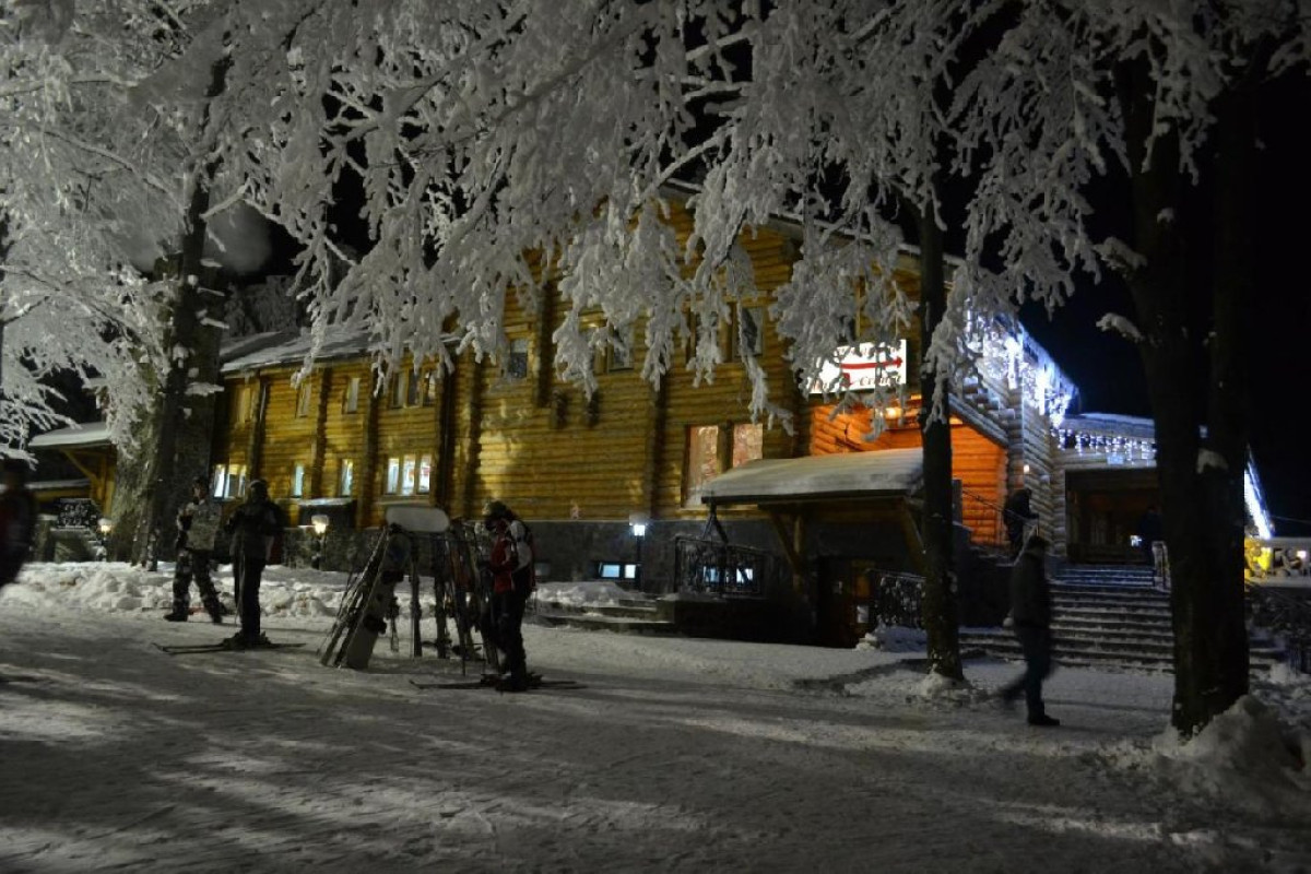 Cabane Cota 1000