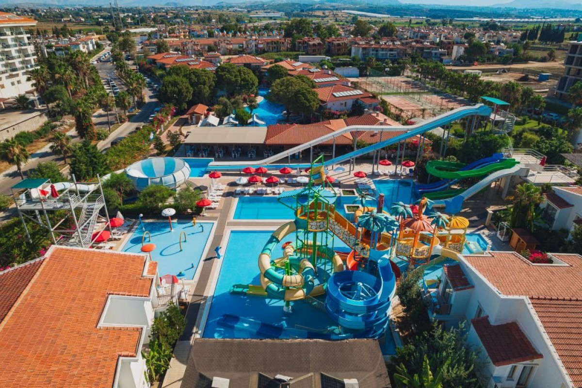 SELECTUM FAMILY COMFORT SIDE (EX.LYRA RESORT)