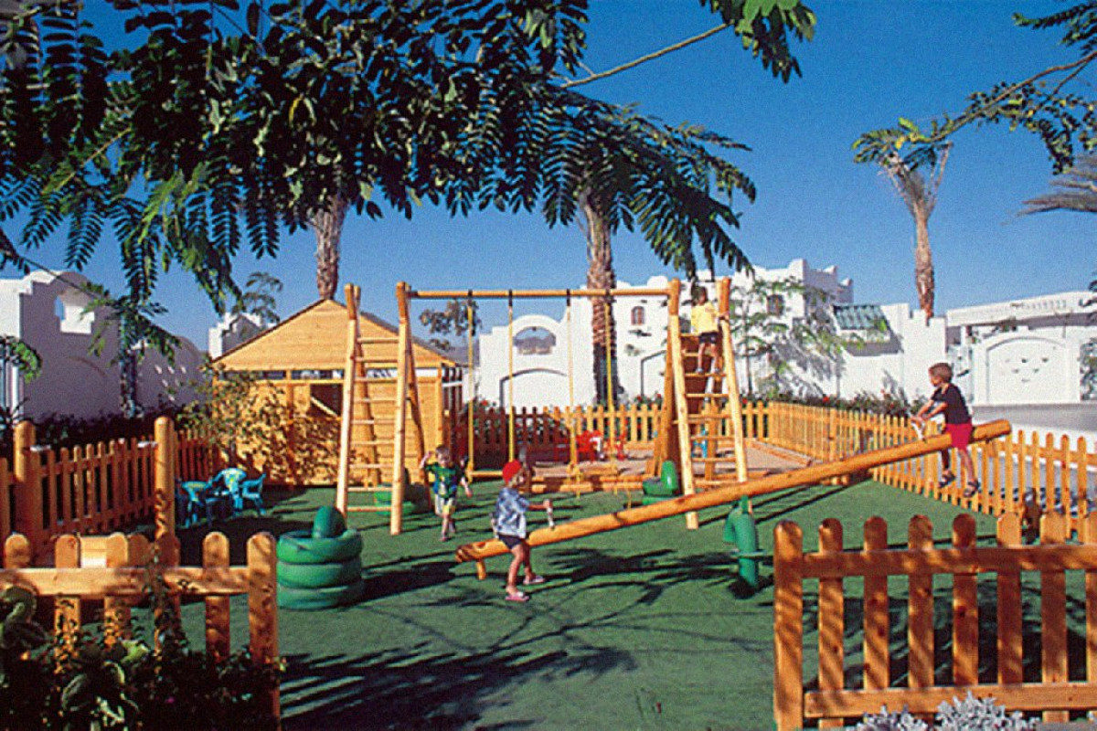 FALCON HILLS HOTEL