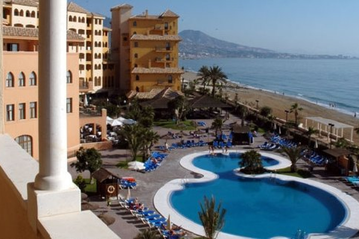 BEATRIZ PALACE (Fuengirola)