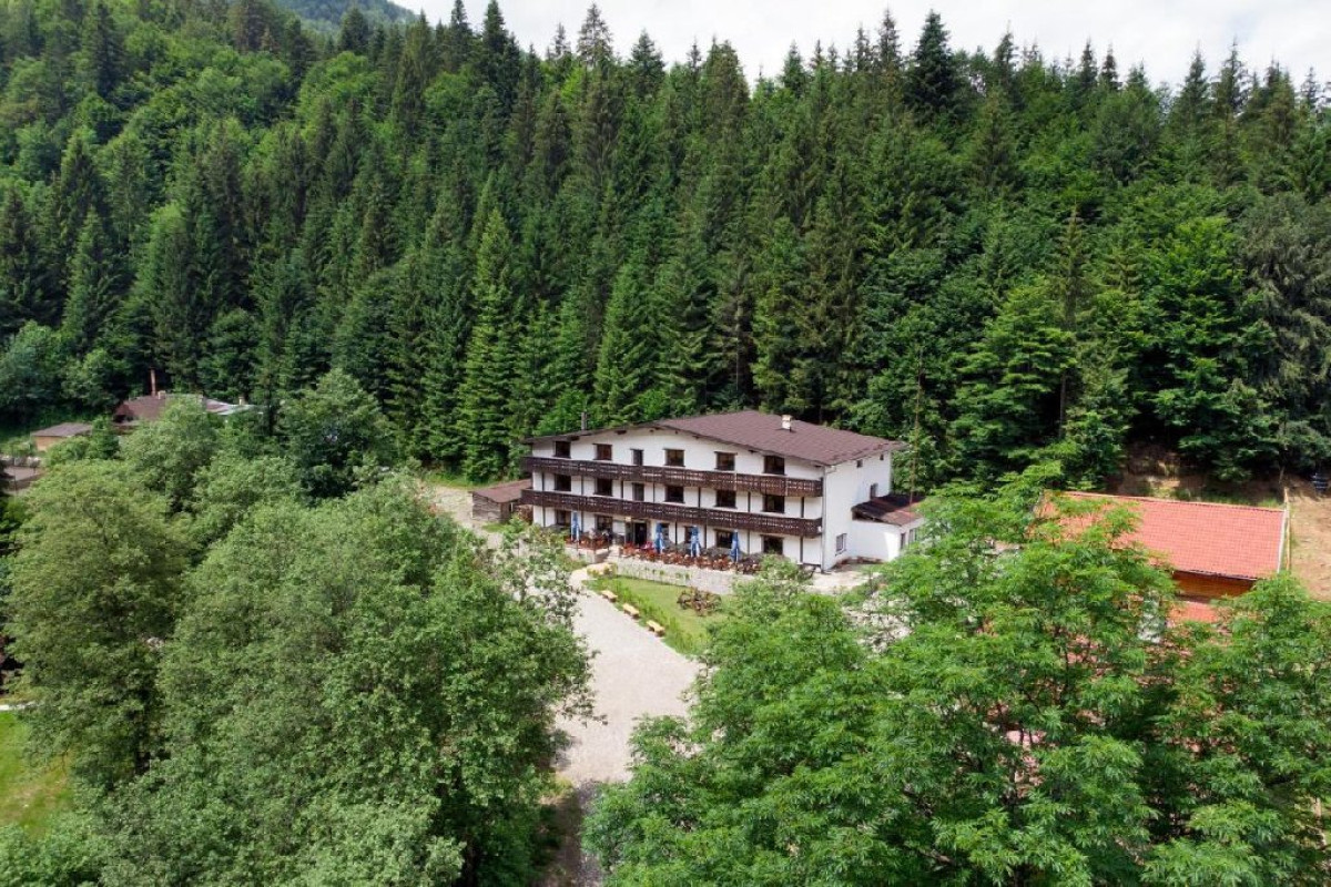 . Hotel Craiul Crailor