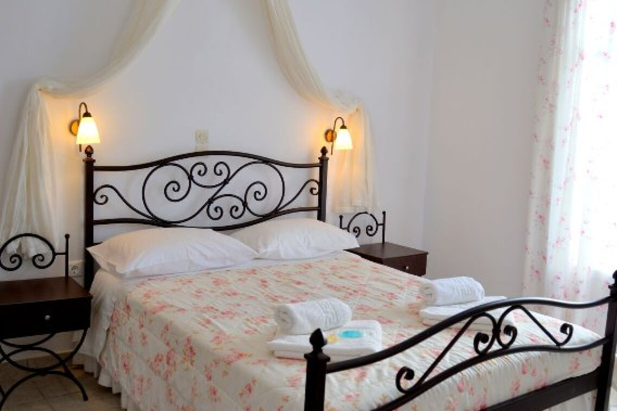 Glaronisia hotel - Polonia (Milos)