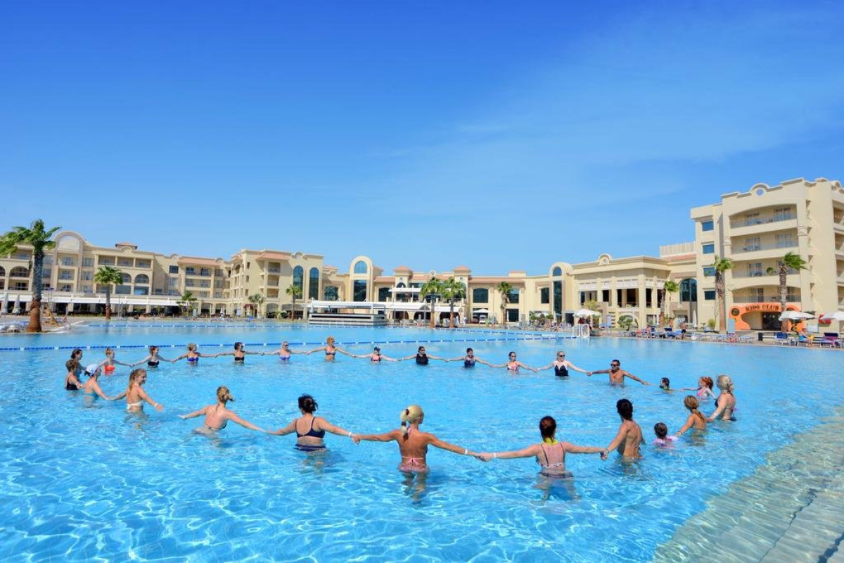 ALBATROS WHITE BEACH RESORT