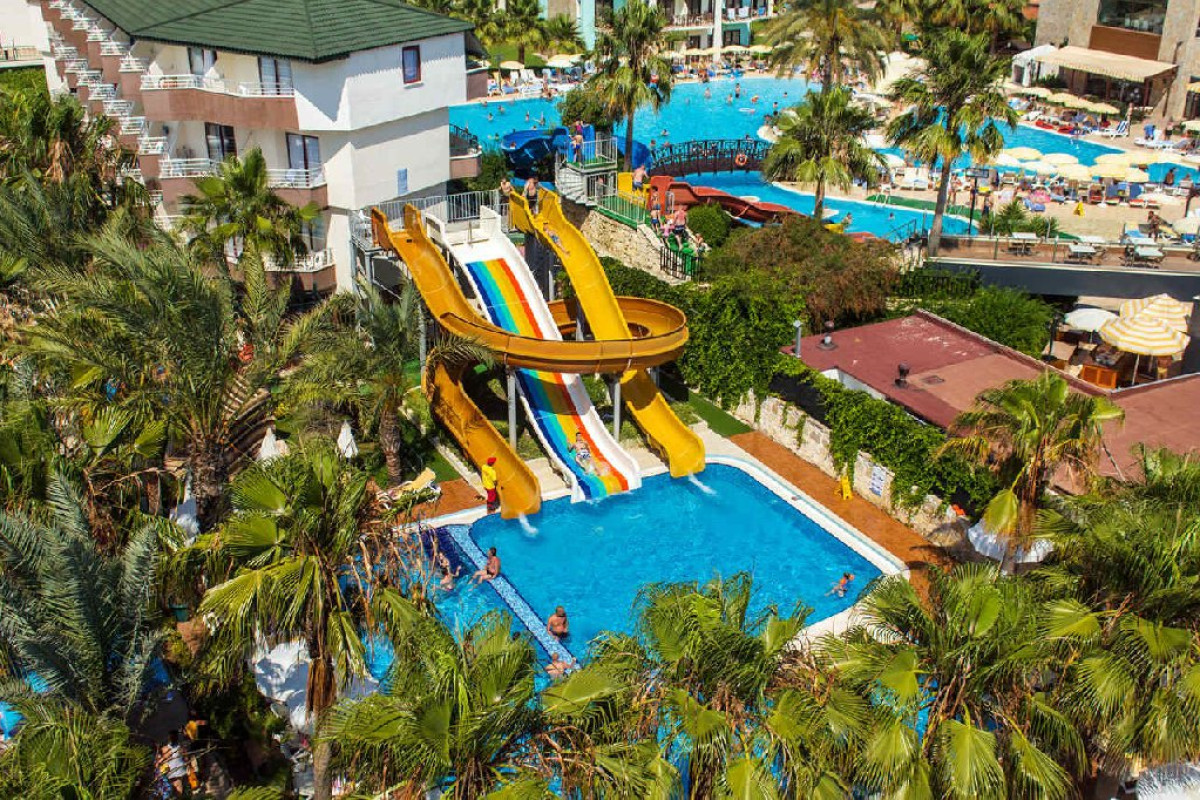 GALERI RESORT