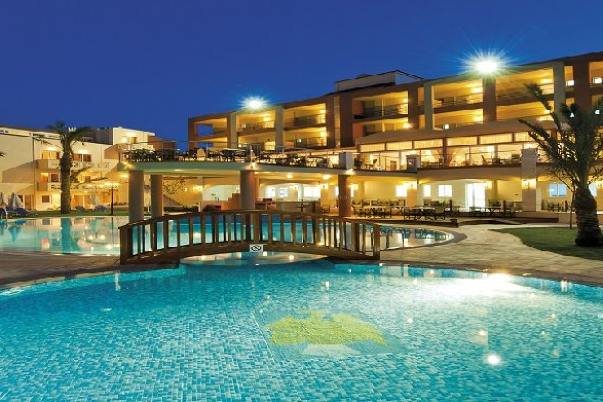 Selini Suites and Water Park (K)