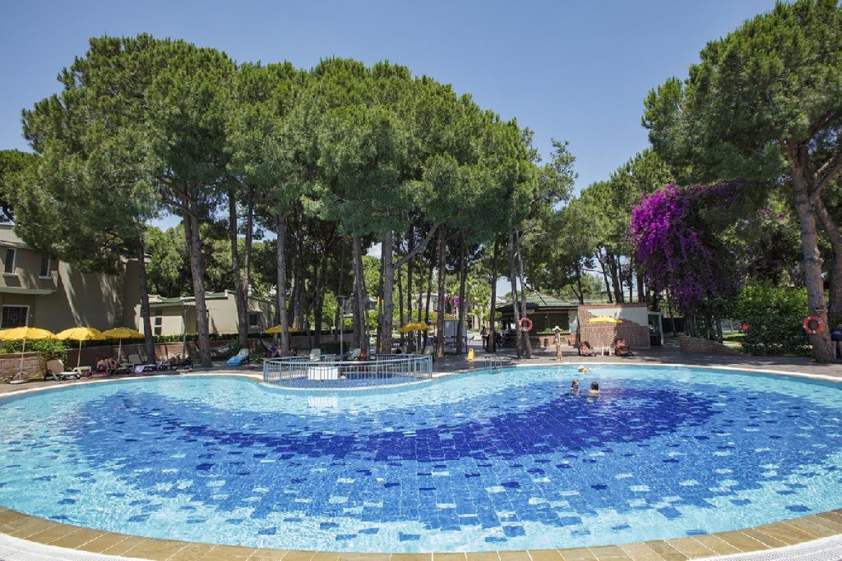 PINE BEACH BELEK