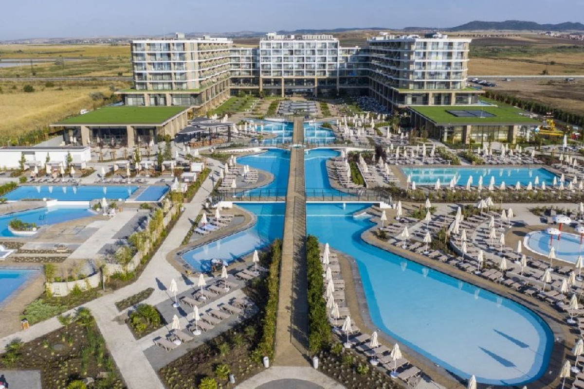 WAVE RESORT