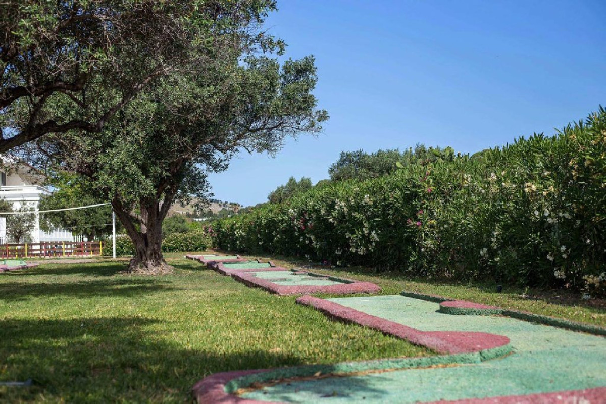 Niriides Beach