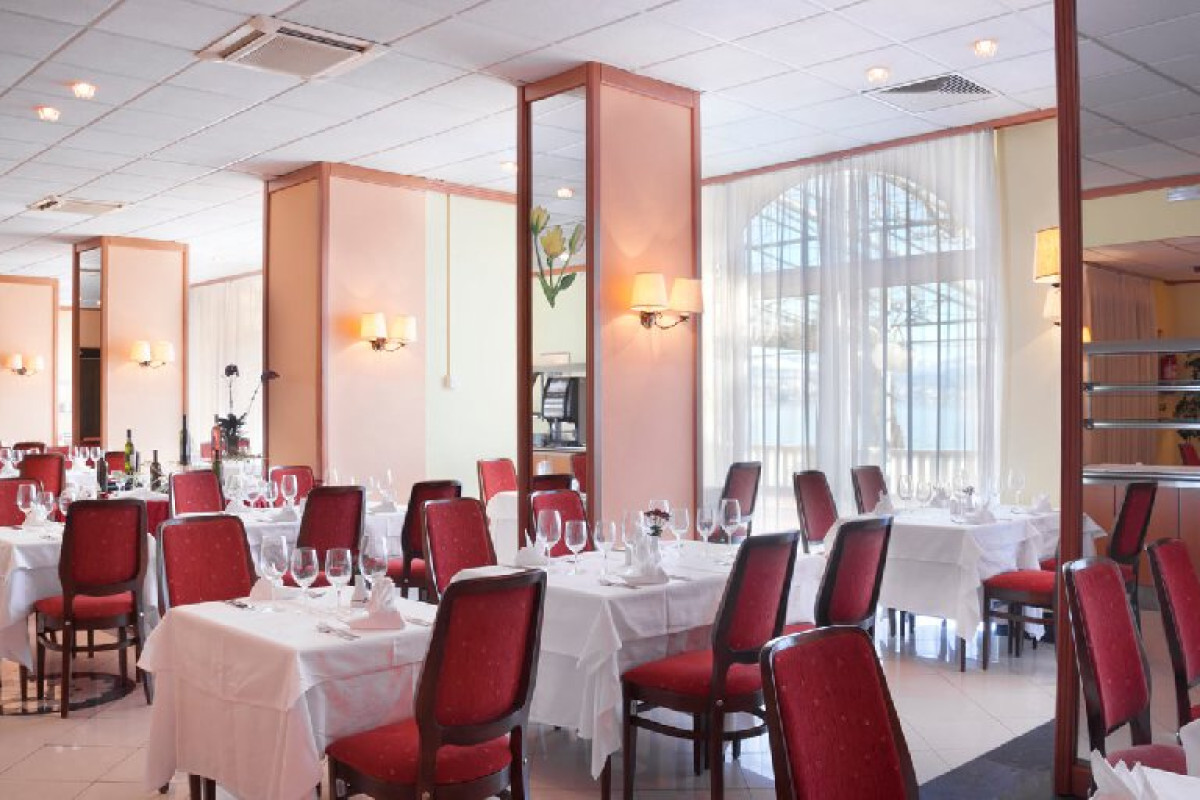 Hotel Kristal (Opatija)