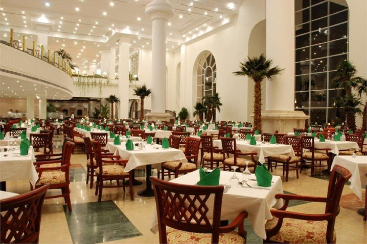 PYRAMISA SAHL HASHEESH