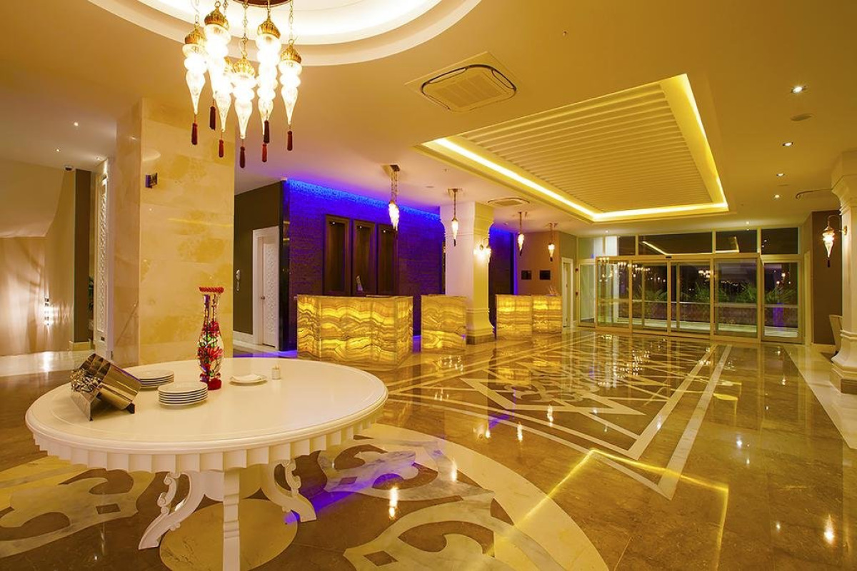 DIAMOND ELITE HOTEL SPA +16