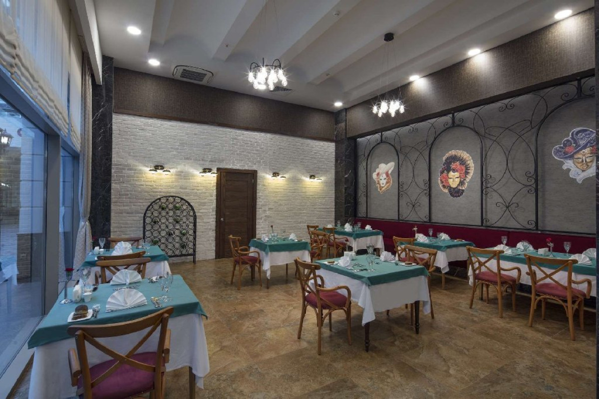DOSINIA LUXURY RESORT HOTEL