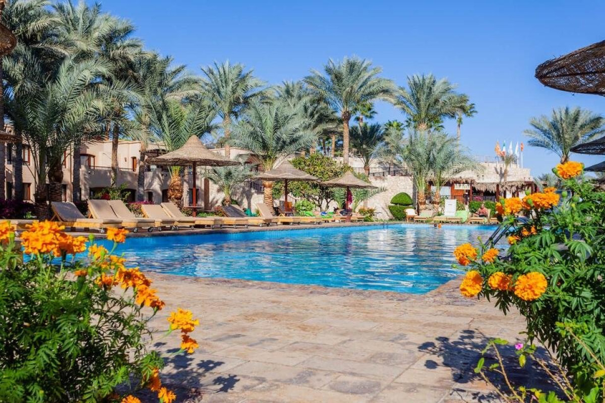 TAMRA BEACH RESORT