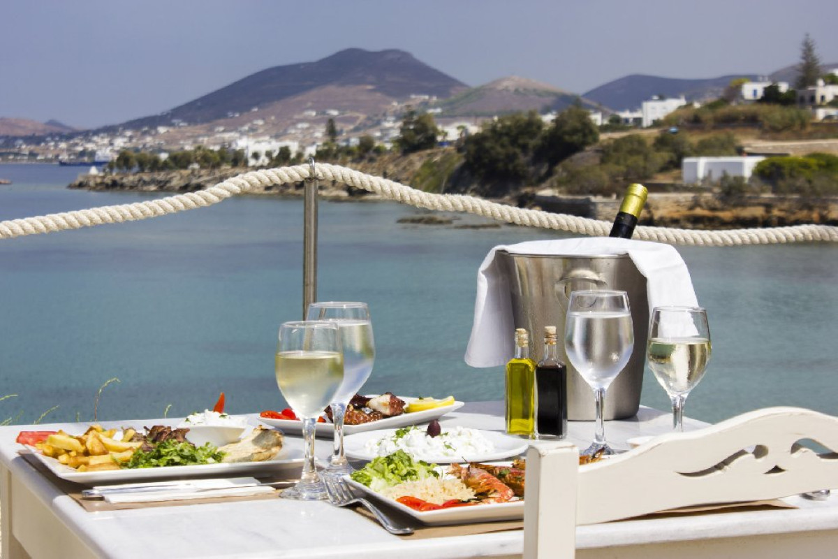 Paros Bay Boutique