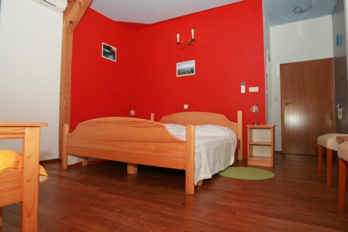 Hotel Tragos (Trogir)