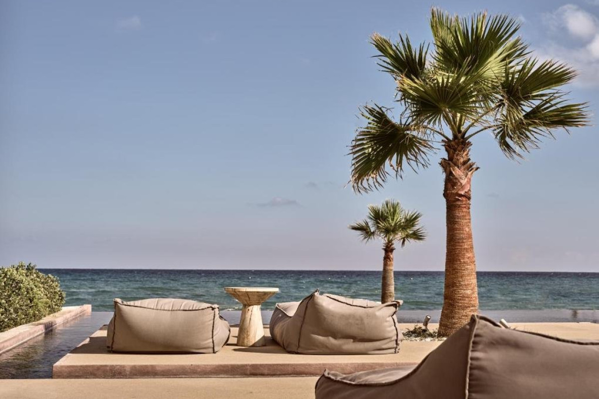 Zante Maris Suites